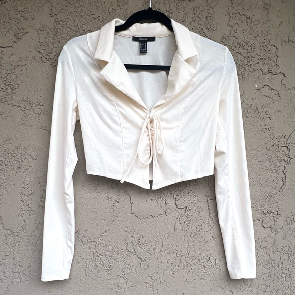 NWOT Forever 21 Long-Sleeve Tie-Front Top Shirt Cropped Off-White Knit Collar XS - Picture 5 of 7